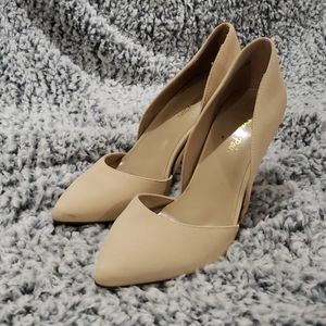 Dream Pairs Pumps